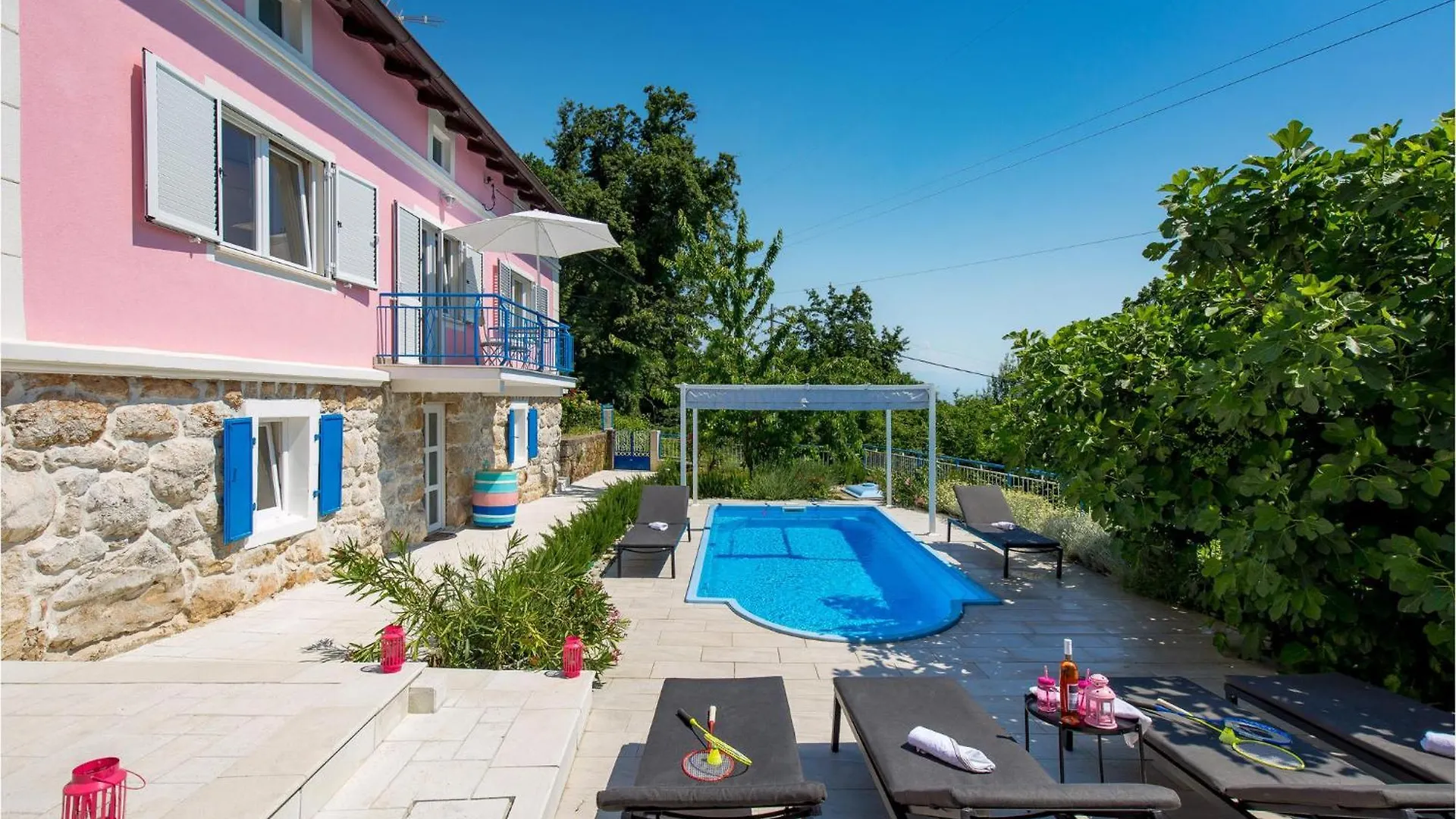 Awesome Home In Lovran With House Sea View Prázdninový dům